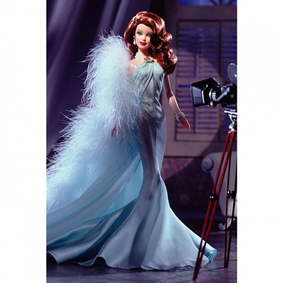 Between Takes Barbie Doll Hollywood Movie Star Collection 2000 Mattel 27684 - Picture 1 of 11